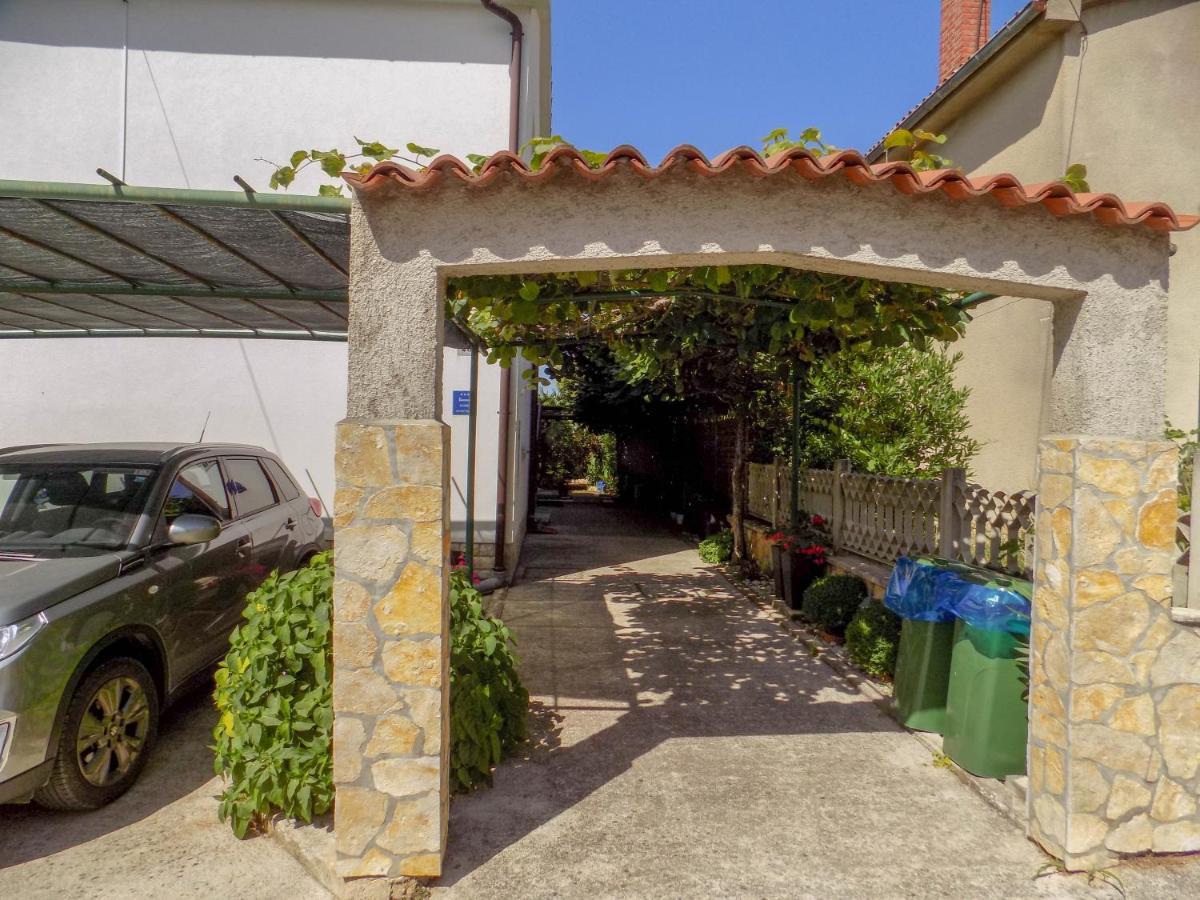 Oriella Apartmans And Room Novigrad Istria Kültér fotó